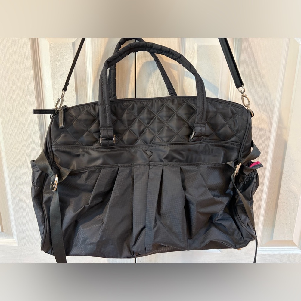 Moving Comfort Black Gym/Travel/Diaper Bag